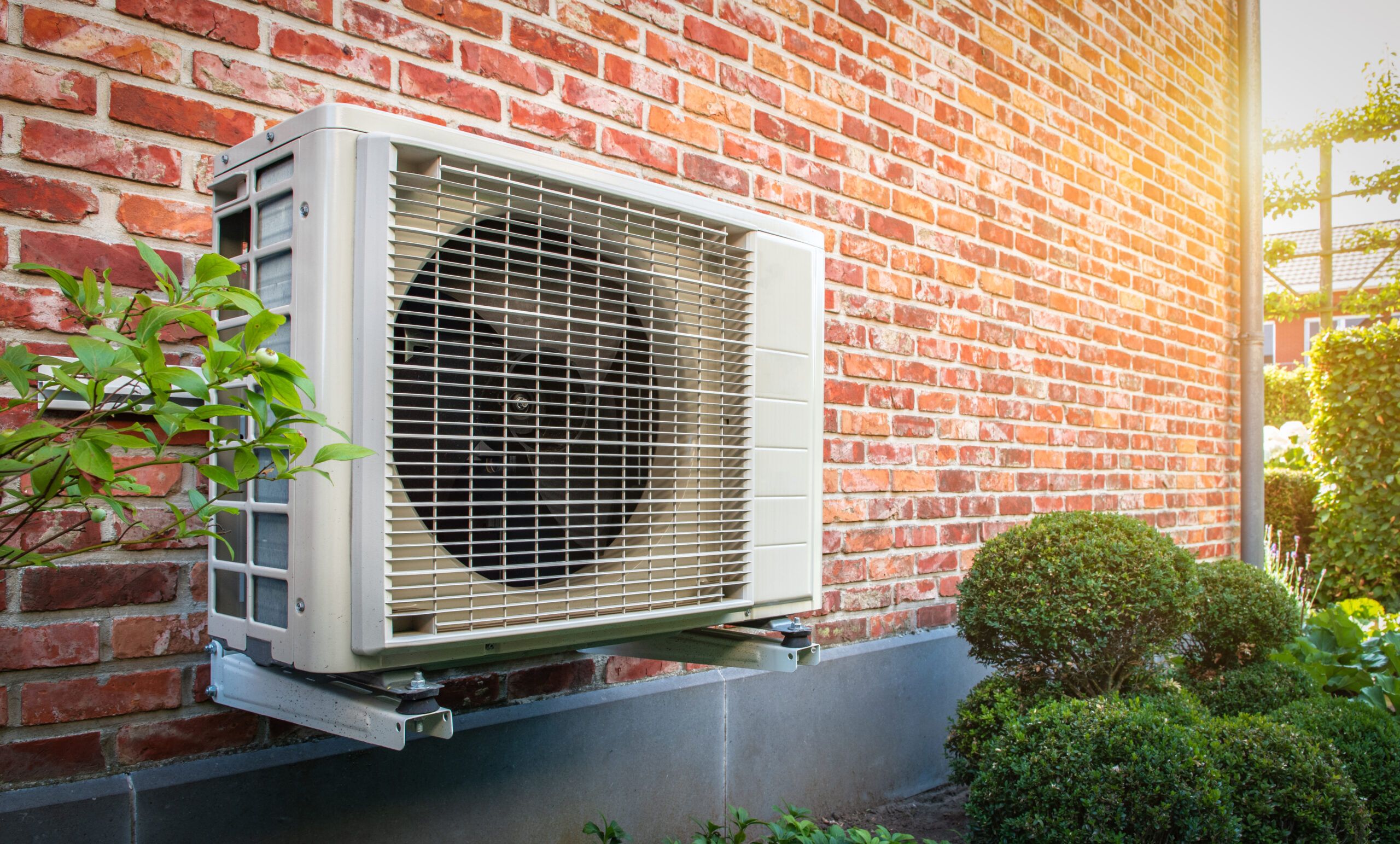 How To Use Heat Pumps in the Summer