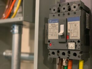 what trips a circuit breaker
